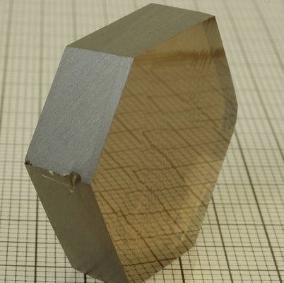 5G viu a carcaça do semicondutor de AlN do único cristal do diâmetro 10mm