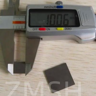 5×5mm 10×10mm Wafer SiC tipo 4H-P 6H-P 3C-N Grau de Produção Grau de Pesquisa Grau Dummy Grau