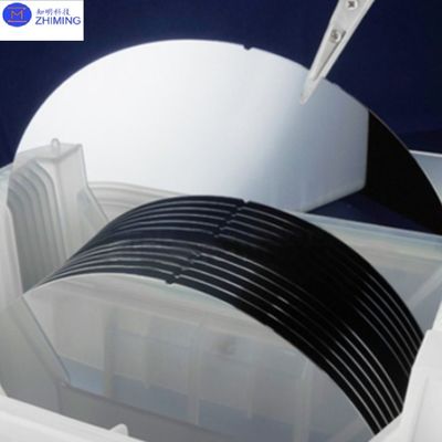 Wafer / Substrato de 8 polegadas espessura 675-775 μm, tipo P/N, orientação 111, polido de lado duplo / único
