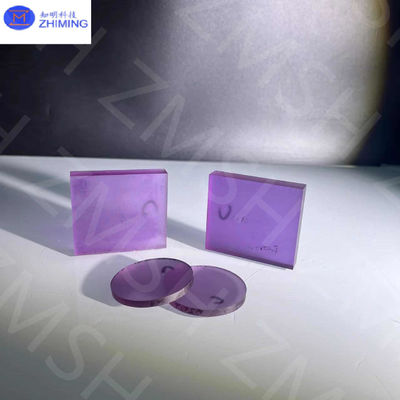 Sapphire fabricado em laboratório pedra preciosa sintético matérias-primas escala Mohs 9 para jóias fabricadas em alta transparência