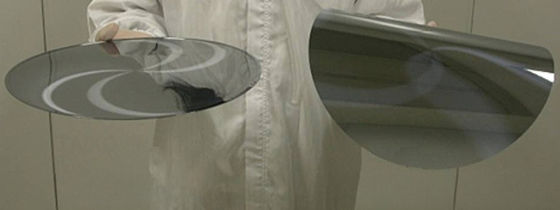 Máquina totalmente automática de esburacagem de waferes Si SiC GaN para moagem de waferes ultrafinos