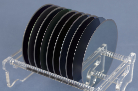 Bom preço os filmes finos do nióbito do lítio da bolacha de 2inch 3inch 4inch LNOI LiNbO3 mergulham na carcaça de silicone on-line