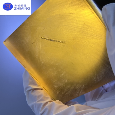 Material Bruto de Safira Amarela Criada em Laboratório para Fabricação de Joias