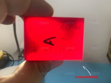 Bom preço Lente lubrificada safira lubrificada titânio do único cristal da safira da cor vermelha para o dispositivo do laser on-line