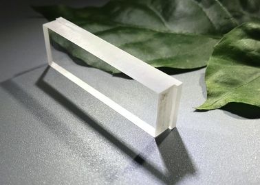 Bom preço Resistência de superfície lustrada do risco da lente ótica da etapa da safira dos componentes da safira on-line